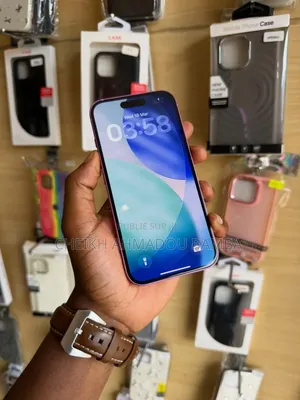 Nouveau Apple iPhone 16 Plus 128 GB Rose