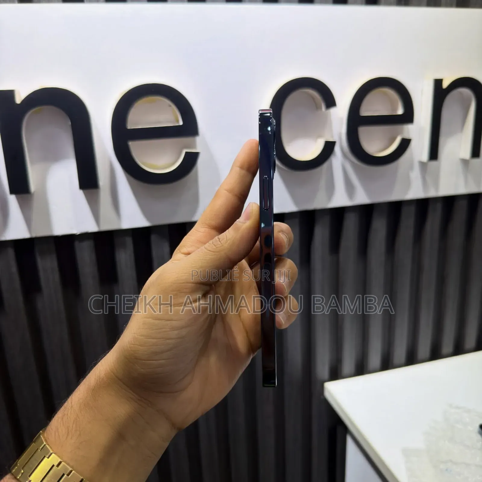 Nouveau Apple iPhone 12 Pro 128 GB Bleu