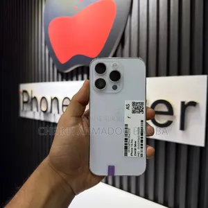 Nouveau Apple iPhone 14 Pro 128 GB Violet