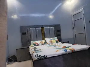 Meublé 1chbre Studio dans Agence Sylla, Guediawaye à Louer