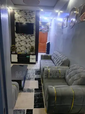 Meublé 1chbre Studio dans Agence Sylla, Guediawaye à Louer