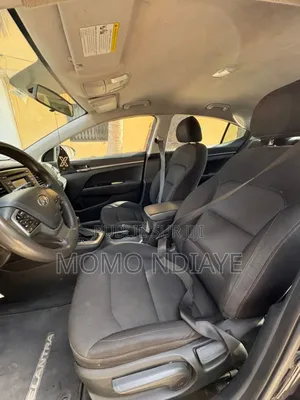 Hyundai Elantra 2017 Noir