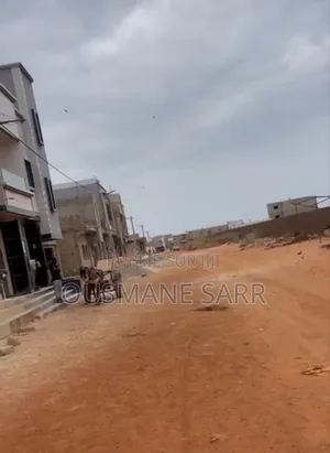 Terrain À Vendre À La Cité Socabeg