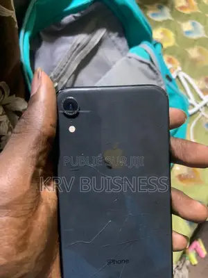 Apple iPhone XR 64 GB Noir