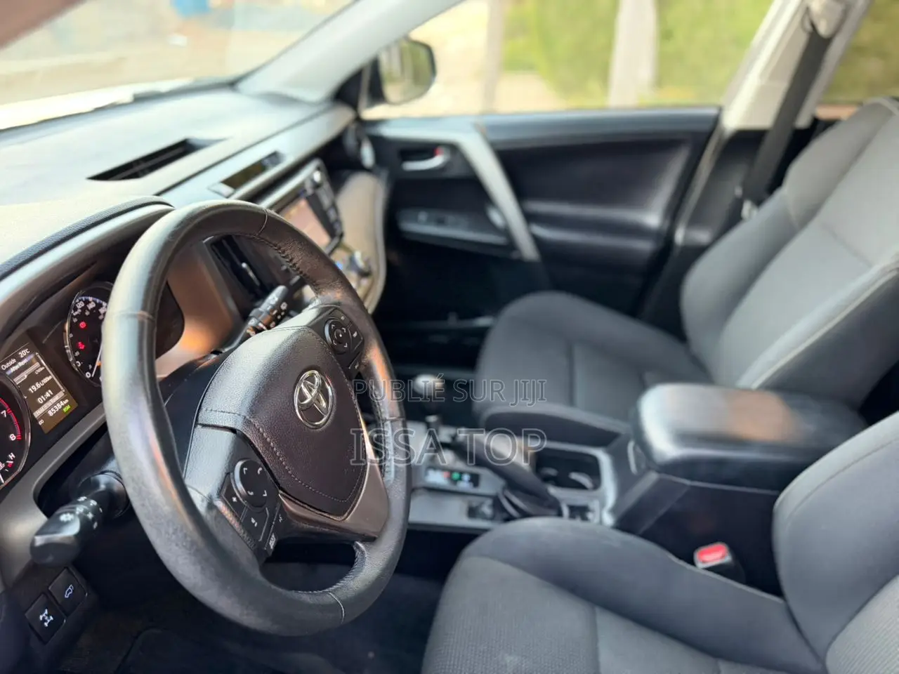 Toyota RAV4 2017 Noir