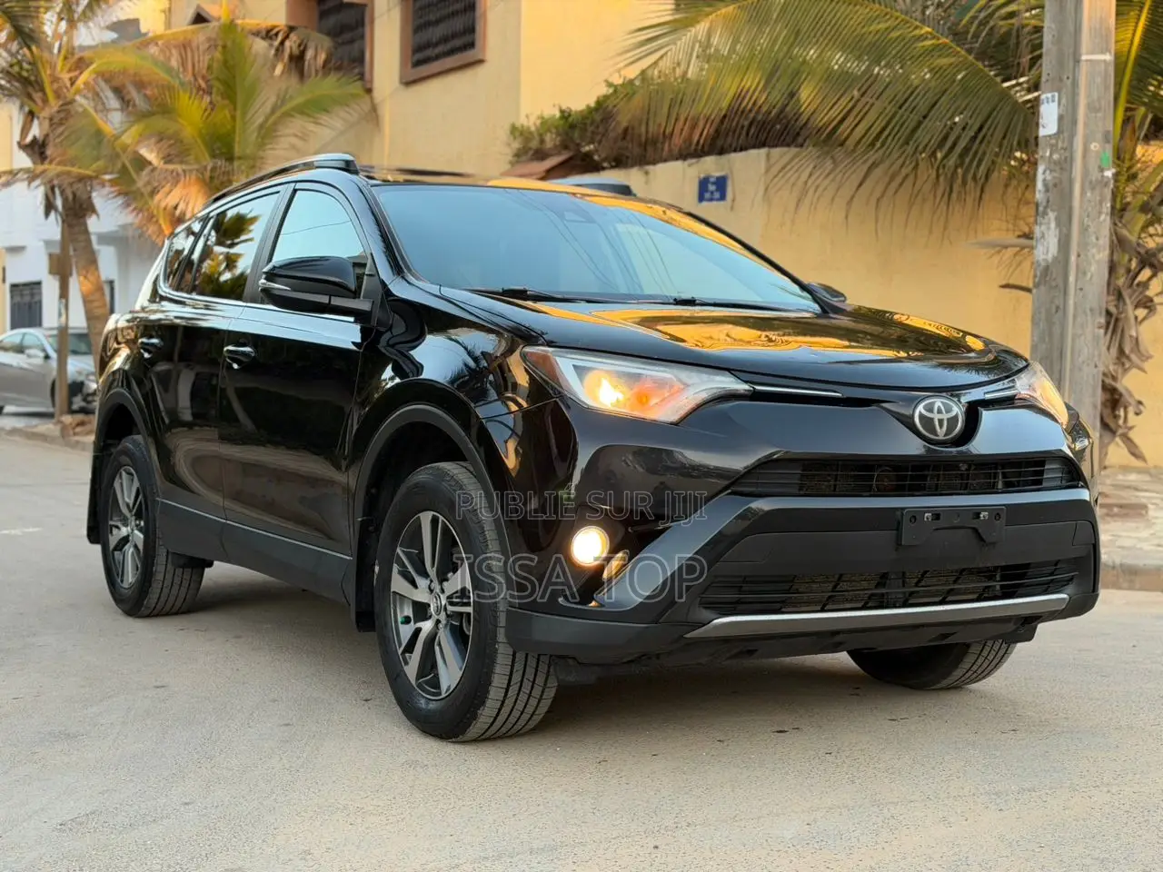 Toyota RAV4 2017 Noir