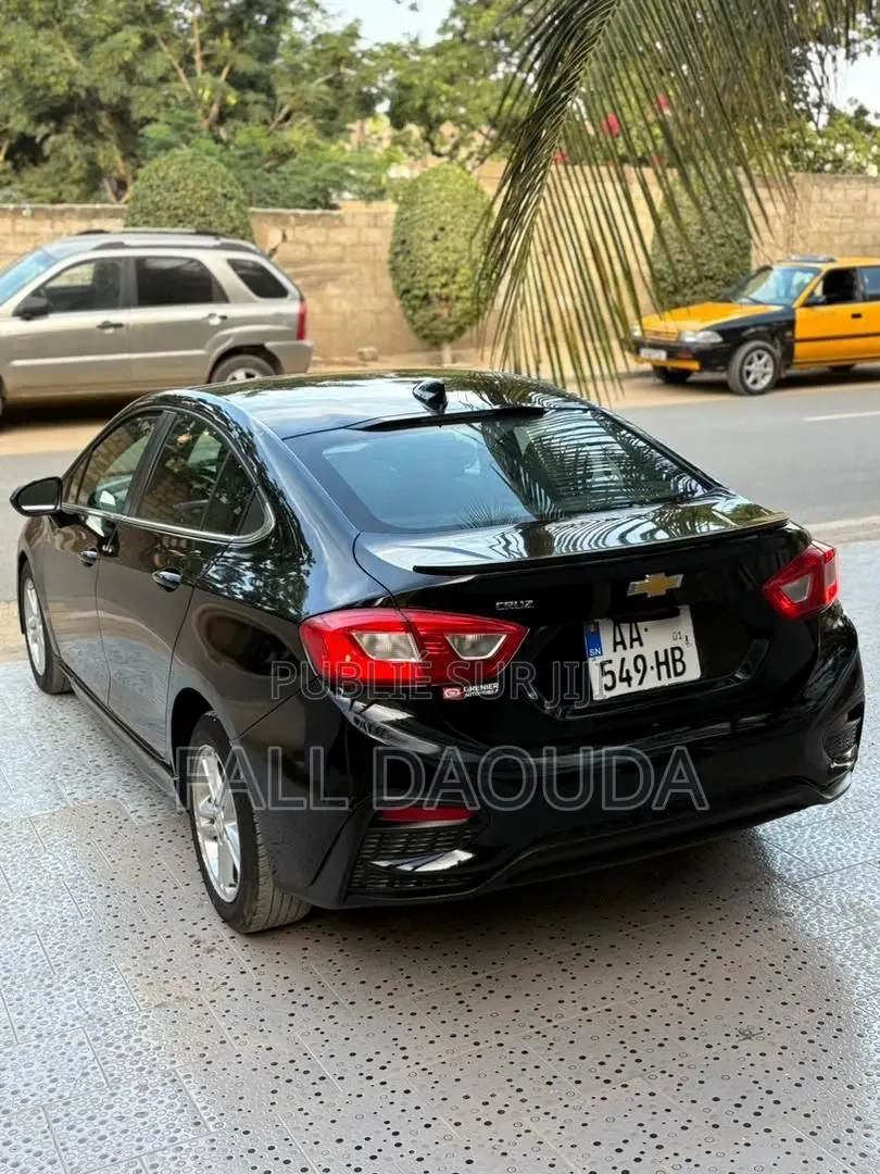 Chevrolet Cruze 2017 Noir