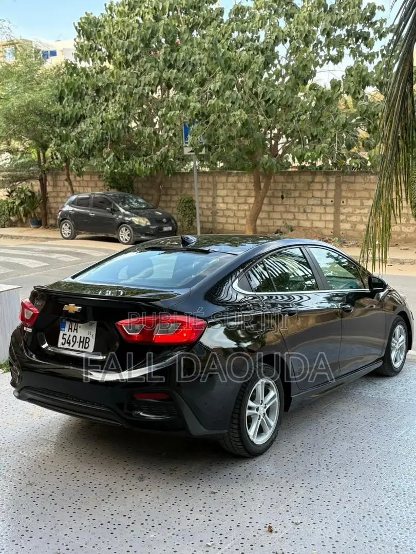 Chevrolet Cruze 2017 Noir