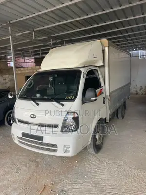 Kia Bongo 2018 Blanc