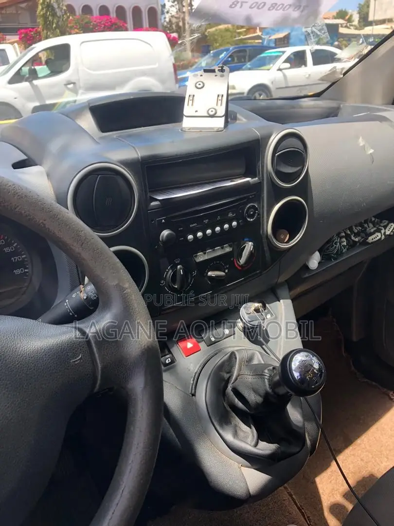 Citroen Berlingo 2015 Jaune