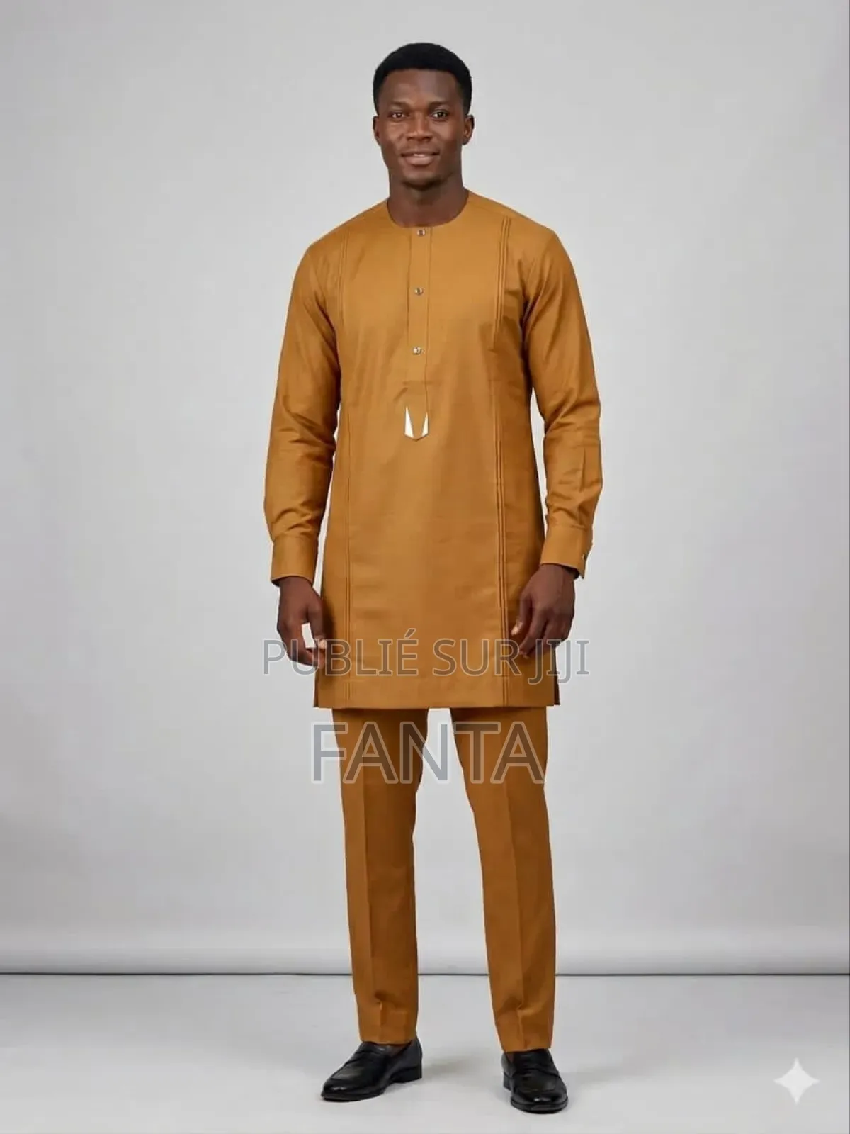 Tenue Traditionnelles Tendance Et Chic Pour Homme