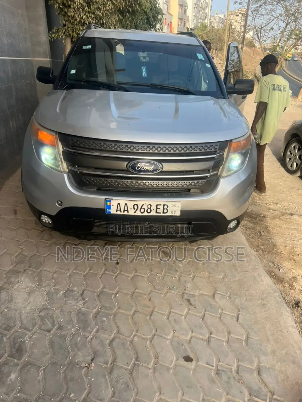 Ford Explorer 2013 Gris