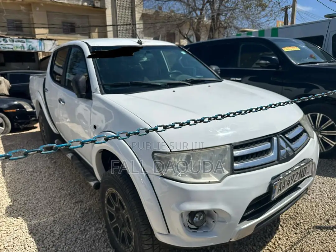 Mitsubishi L200 2014 Blanc
