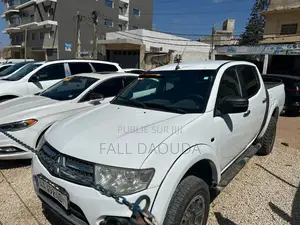 Mitsubishi L200 2014 Blanc