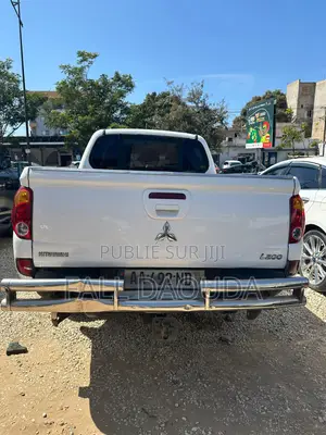 Mitsubishi L200 2014 Blanc