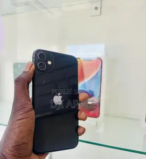 Apple iPhone 11 64 GB Noir