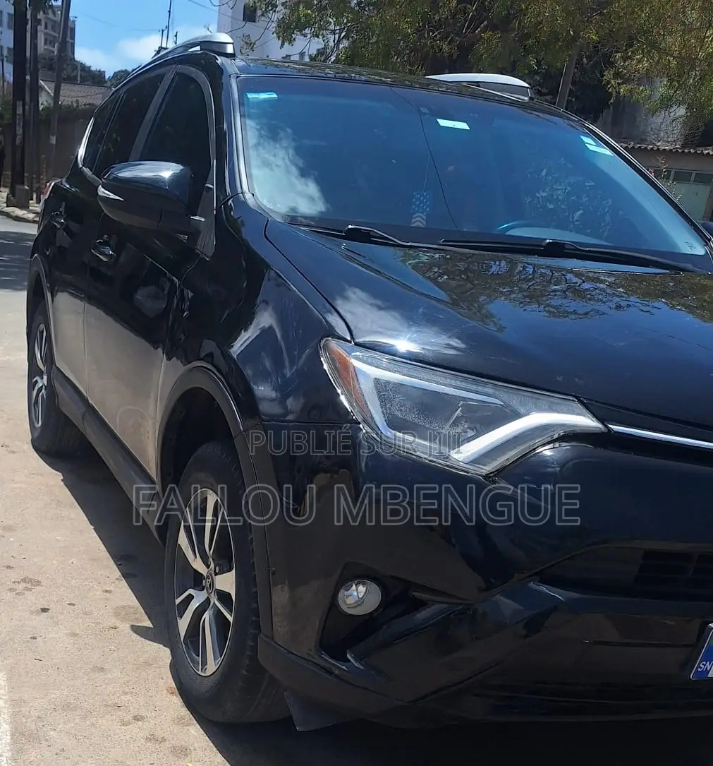 Toyota RAV4 2016 Noir