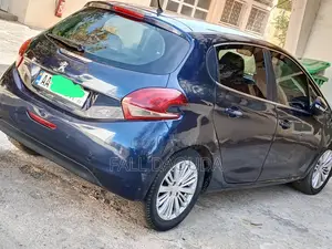 Peugeot 208 2016 Autre