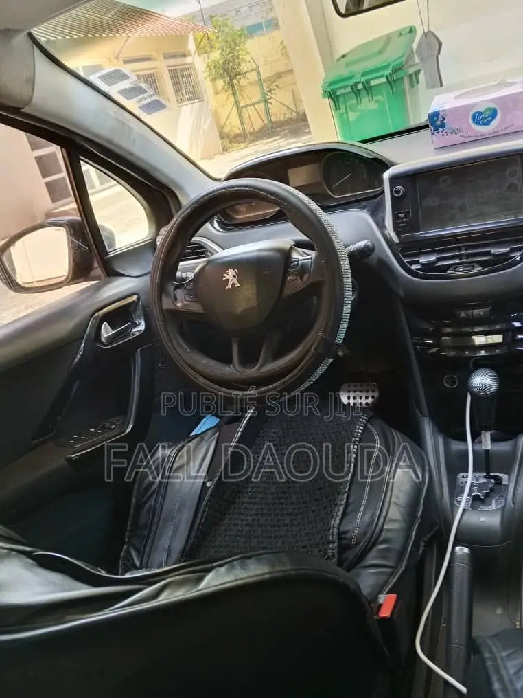 Peugeot 208 2016 Autre