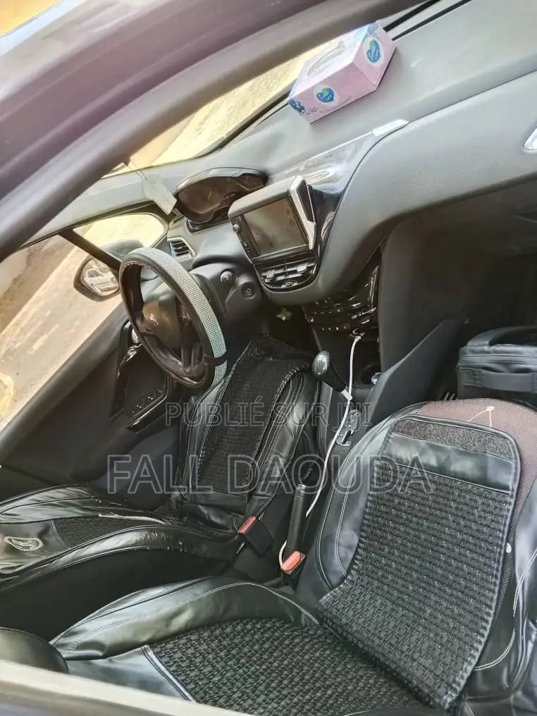 Peugeot 208 2016 Autre