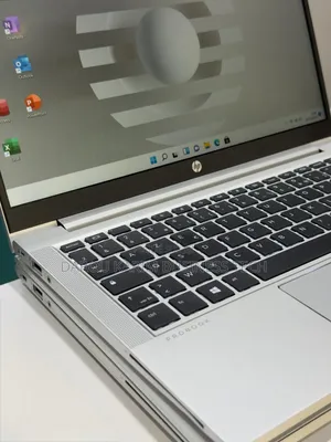 Nouveau Ordinateur portable HP 630 8GB Intel Core i5 SSD 256GB