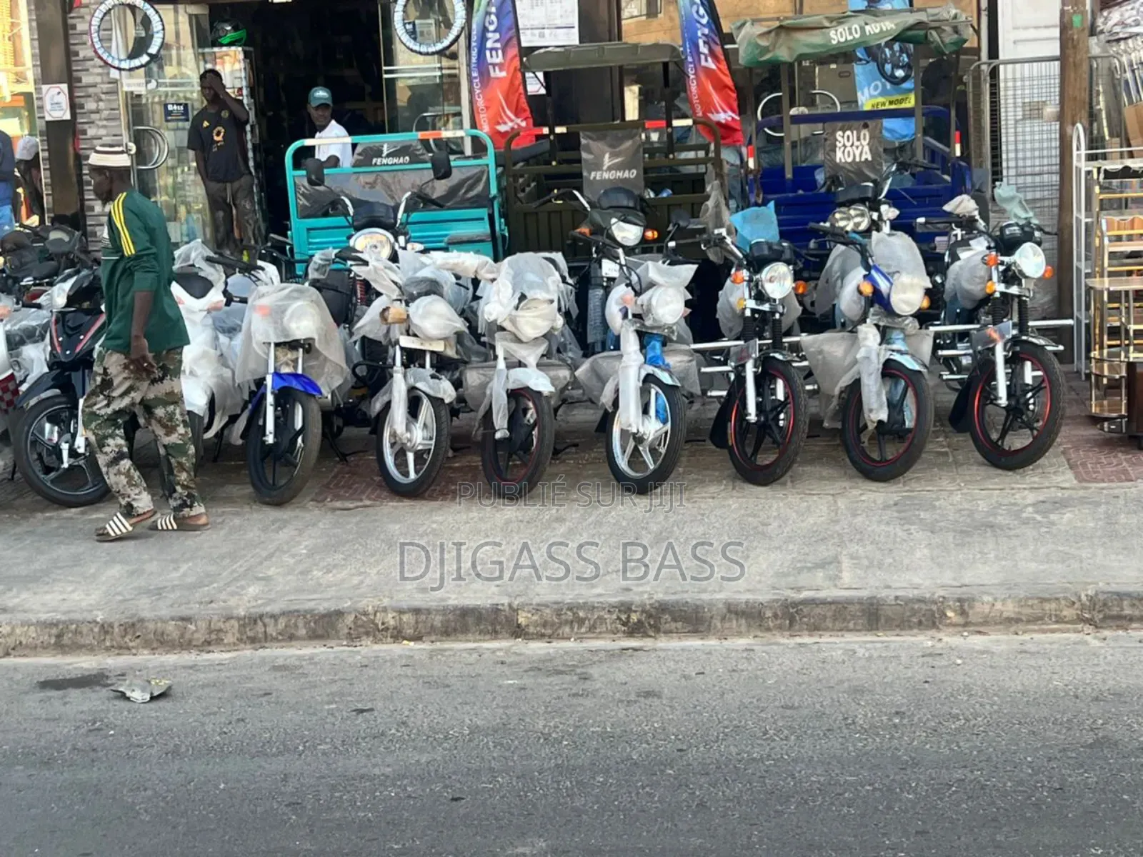 Nouveau TVS Autre 2023 Bleu