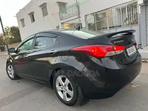 Hyundai Elantra 2012 Noir