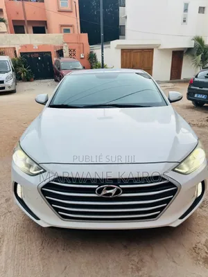 Hyundai Elantra 2018 Blanc