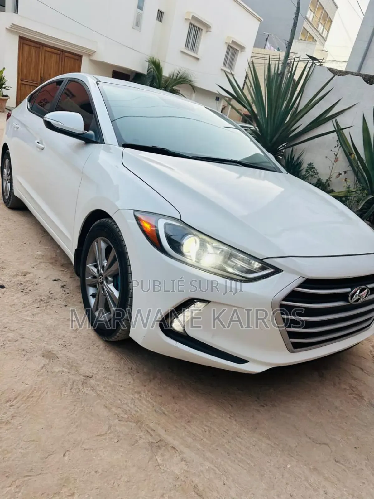 Hyundai Elantra 2018 Blanc
