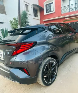 Toyota C-HR 2022 Noir