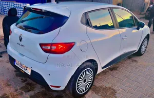 Renault Clio 2015 Blanc
