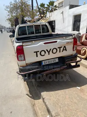 Toyota Hilux 2022 Blanc
