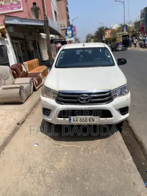 Toyota Hilux 2022 Blanc