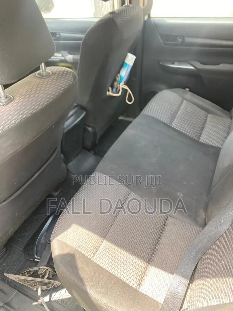 Toyota Hilux 2022 Blanc