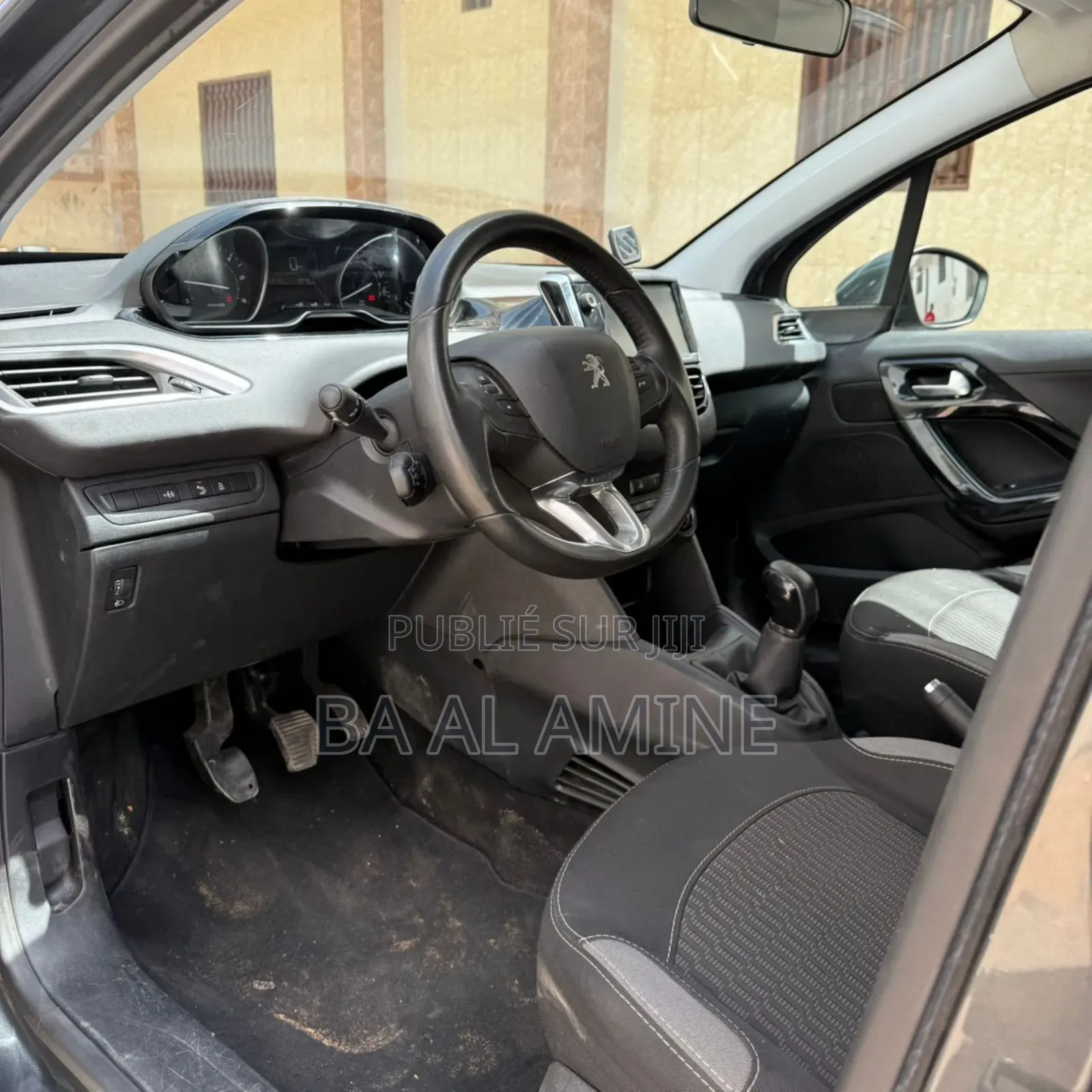 Peugeot 208 2016 Gris