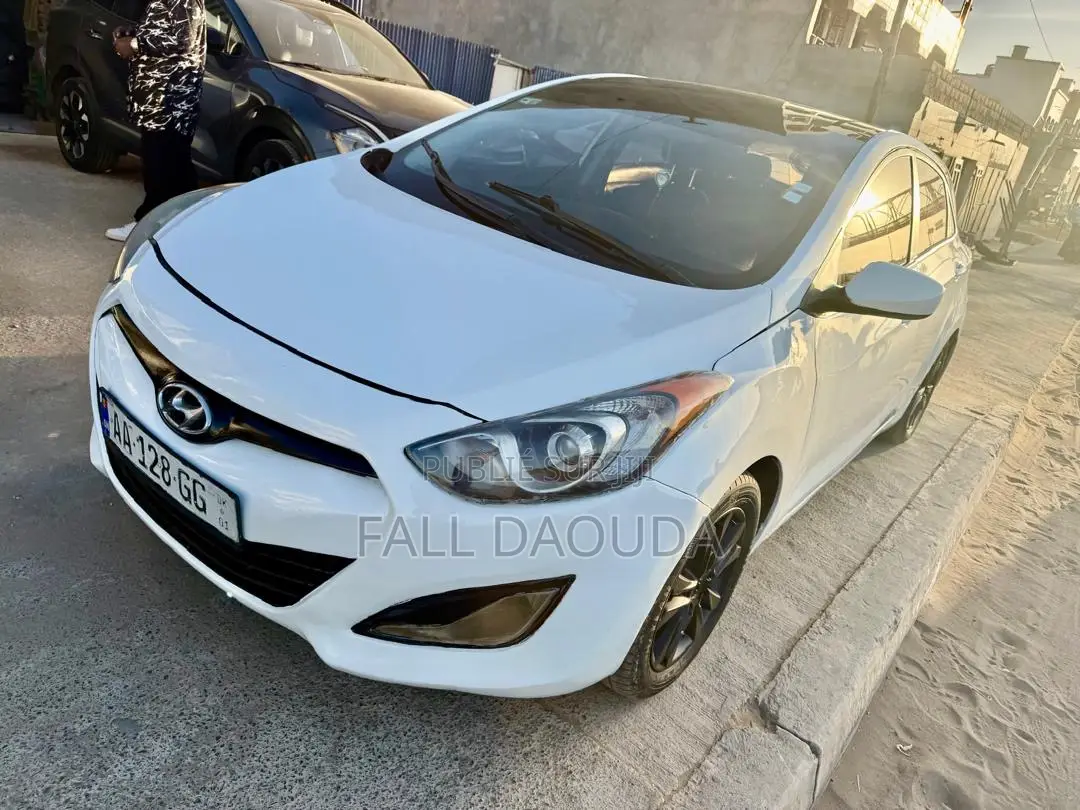 Hyundai Elantra 2013 Blanc