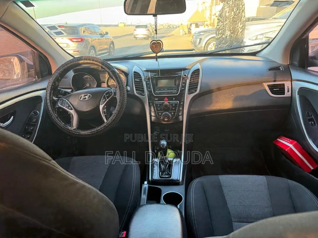 Hyundai Elantra 2013 Blanc