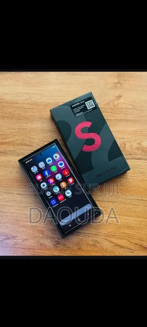 Nouveau Samsung Galaxy S22 Ultra 5G 256 GB Rouge