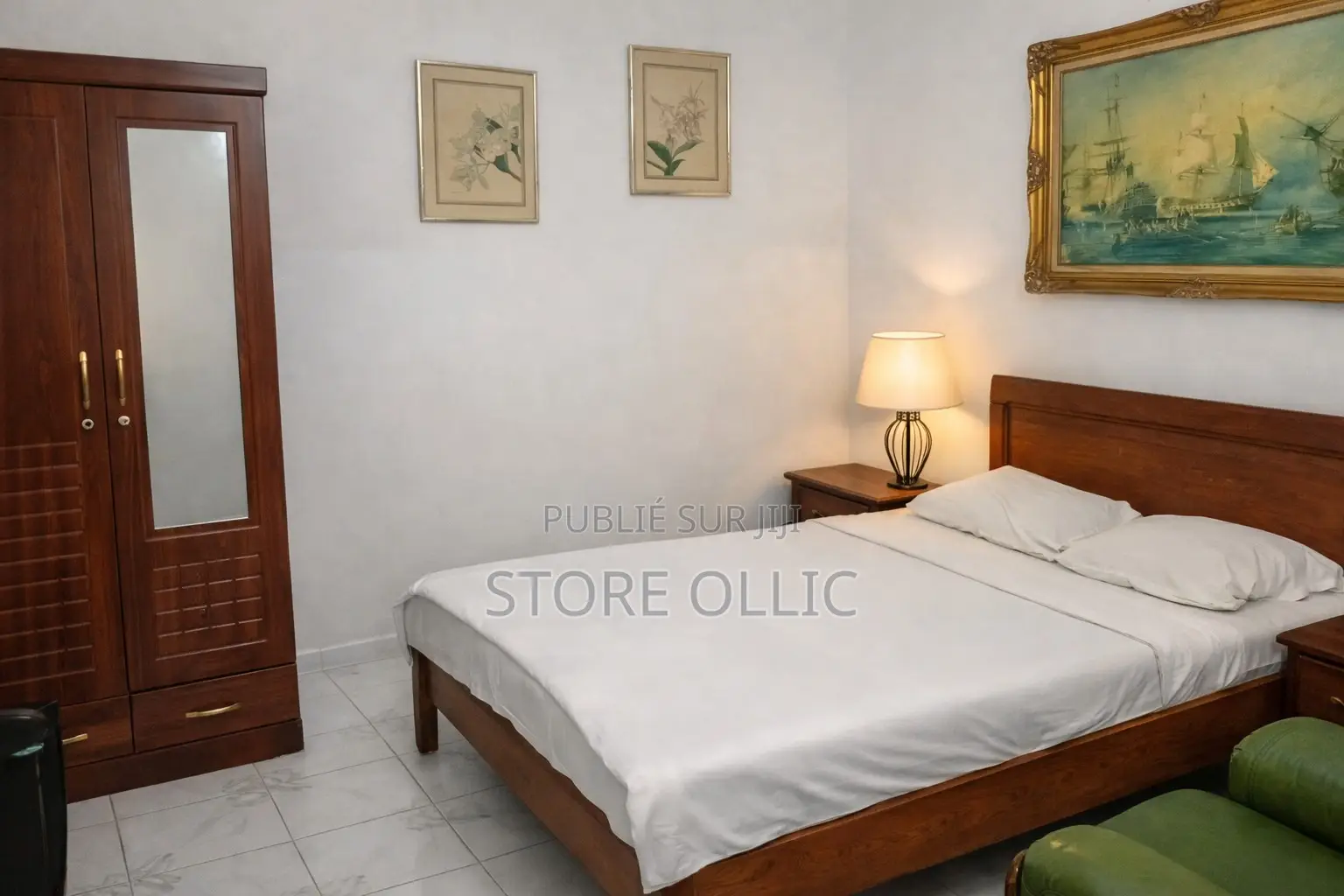 Meublé 1chbre Chambre et salon dans Mermoz Sacré-Cœur à Louer