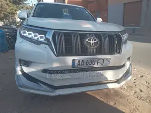 Toyota Land Cruiser Prado 2015 Blanc