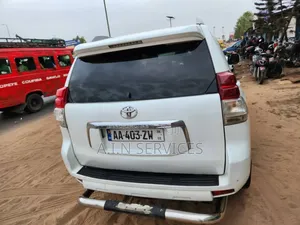 Toyota Land Cruiser Prado 2012 Blanc