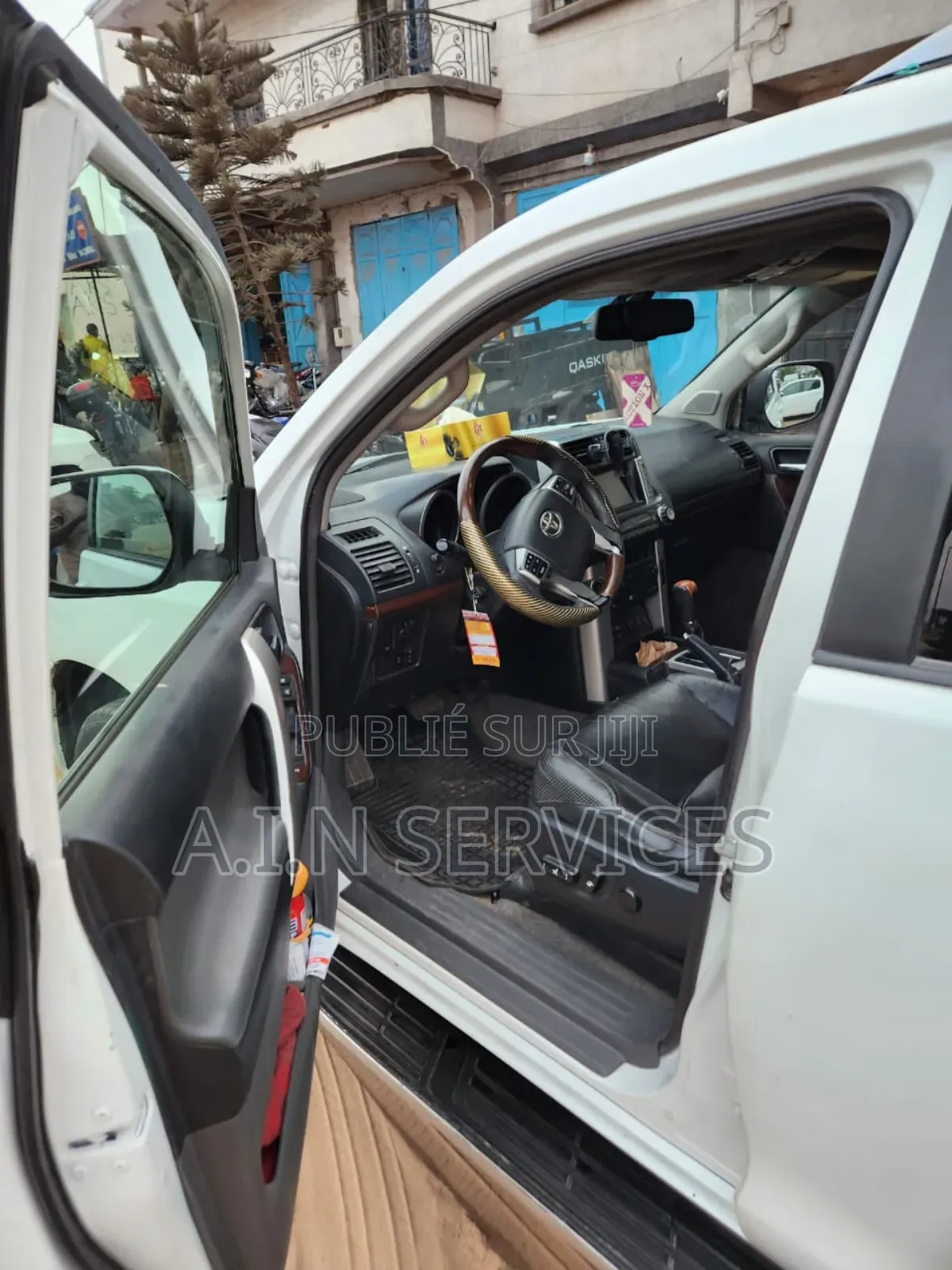 Toyota Land Cruiser Prado 2012 Blanc