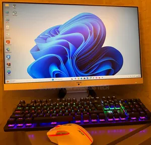 Nouveau Asus Vivo AiO V241IC 16GB Intel Core i3 SSD 512GB