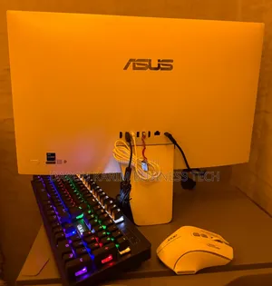 Nouveau Asus Vivo AiO V241IC 16GB Intel Core i3 SSD 512GB