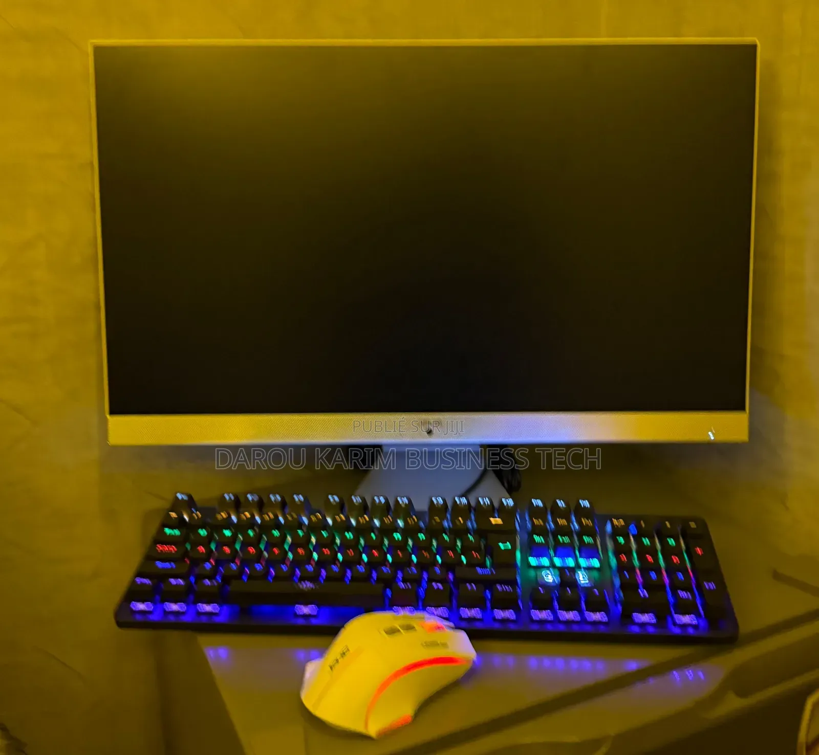 Nouveau Asus Vivo AiO V241IC 16GB Intel Core i3 SSD 512GB