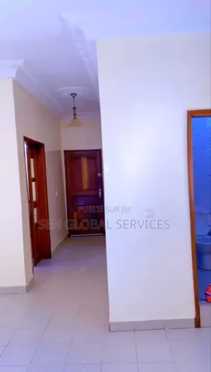 3chbre Appartement dans Rufisque à Louer