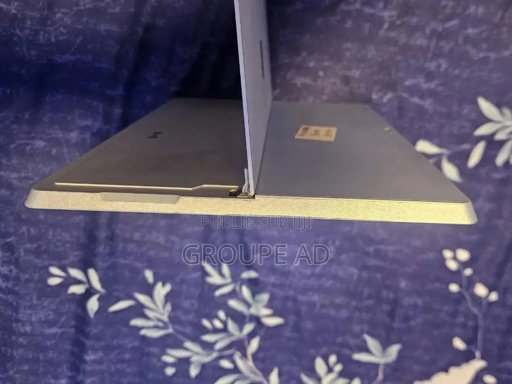 Ordinateur portable Microsoft Surface 3 4GB Intel Atom SSD 128GB