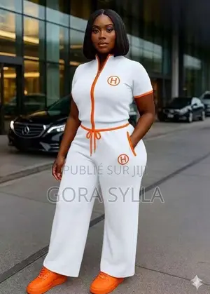 Vêtements De Femmes