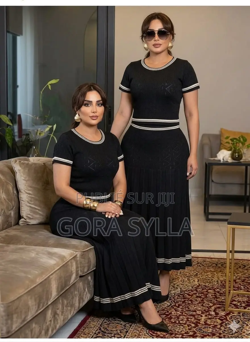 Vêtements De Femmes De Très Bonne Qualité