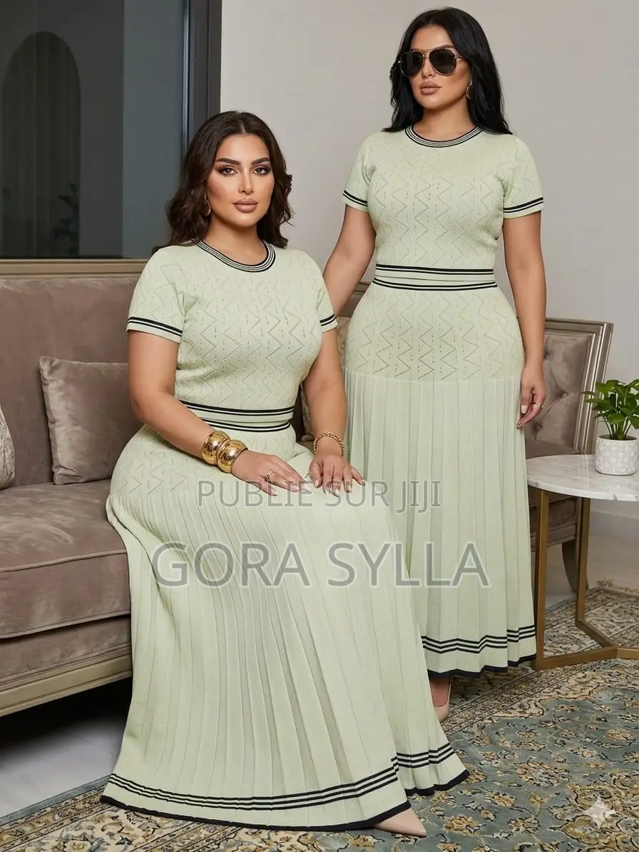 Vêtements De Femmes De Très Bonne Qualité